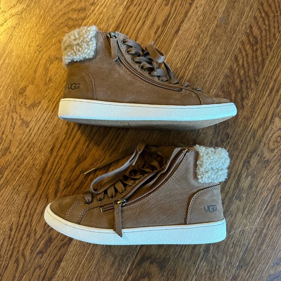 UGG High Top Sneakers | Size 7.5 - Picture 5 of 7
